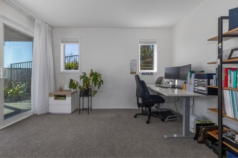 Photo of property in 30 Hokioi Drive, Kenepuru, Porirua, 5022