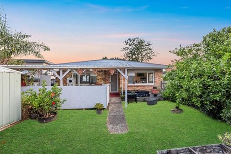 Photo of property in 74 Weymouth Road, Manurewa, Auckland, 2102