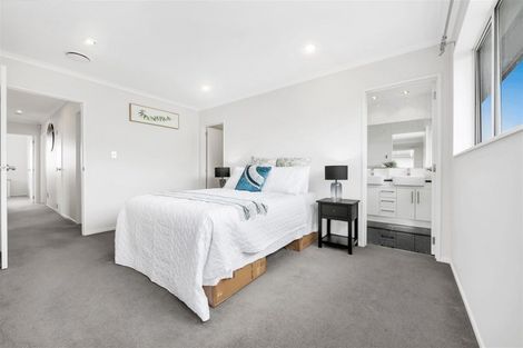 Photo of property in 56 Hughs Way, Flat Bush, Auckland, 2019