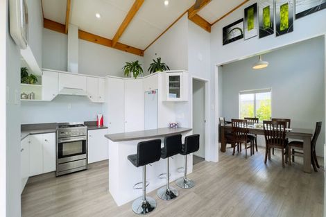 Photo of property in 1 Ohinemuri Place, Paeroa, 3600