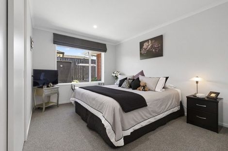 Photo of property in 2 Westmuir Crescent, Pokeno, 2402