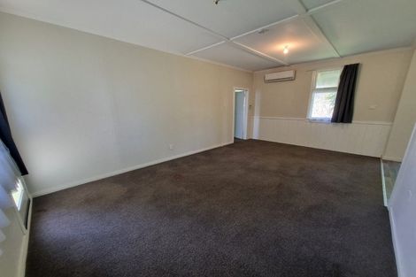 Photo of property in 19 Ruapehu Street, Castlecliff, Wanganui, 4501