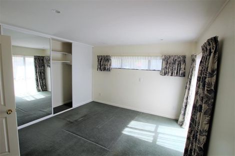 Photo of property in 1/12 Beatrice Avenue, Hillcrest, Auckland, 0627