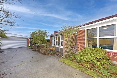 Photo of property in 8 Kingsgate Place, Burnside, Christchurch, 8053