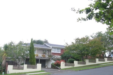 Photo of property in 38 Riverhills Avenue, Pakuranga Heights, Auckland, 2010