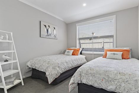 Photo of property in 61 Armstrong Avenue, Carterton, 5713