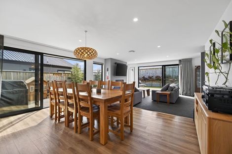 Photo of property in 26 Coopworth Road, Jacks Point, 9371