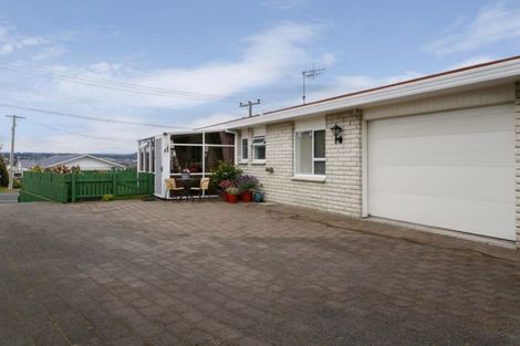 Photo of property in 96 Acacia Bay Road, Nukuhau, Taupo, 3330