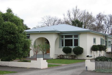 Photo of property in 43 Dahlia Street, Palmerston North, 4410