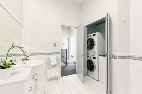 Photo of property in Mendosa Terraces Apartments, 31/9 Ebor Street, Te Aro, Wellington, 6011