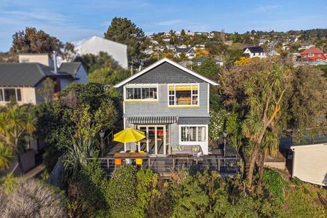 Photo of property in 83 Hackthorne Road, Cashmere, Christchurch, 8022