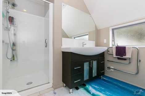 Photo of property in 14 Bracken Road, Newlands, Wellington, 6037