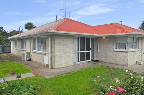 Photo of property in 1a Hendon Place, West End, Palmerston North, 4412