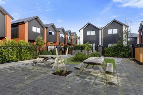 Photo of property in 4/12 Biddle Crescent, Taita, Lower Hutt, 5011