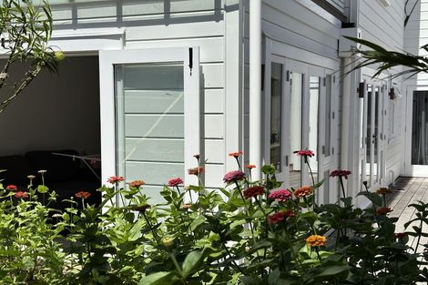 Photo of property in 91 Marsden Avenue, Mount Eden, Auckland, 1024