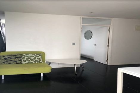 Photo of property in Scotia Tower Apartments, 8a/8 Scotia Place, Auckland Central, Auckland, 1010