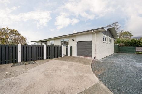 Photo of property in 34 Derby Street, Stoke, Nelson, 7011