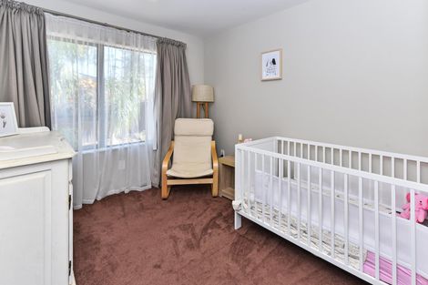 Photo of property in 44 Pinehurst Place, Wattle Downs, Auckland, 2103