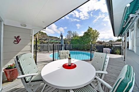 Photo of property in 8 Sherie Place, Howick, Auckland, 2014