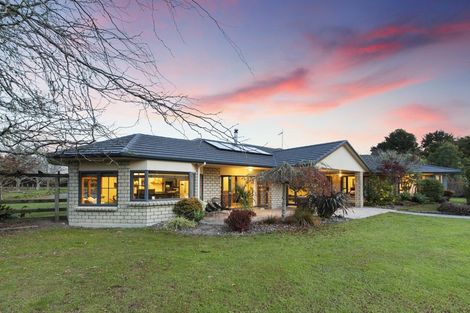 Photo of property in 417 Waitoki Road, Waitoki, Silverdale, 0994