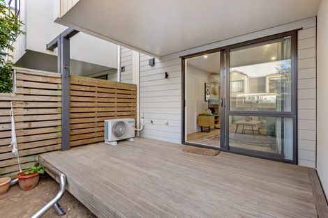 Photo of property in 3/2 Parson Lane, Papatoetoe, Auckland, 2025