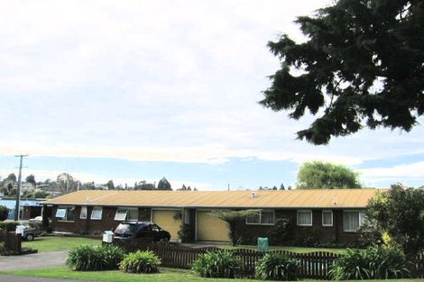 Photo of property in 2 Lloyd Street, Parkvale, Tauranga, 3112