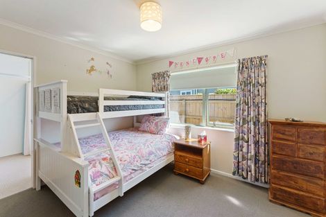 Photo of property in 57 Regent Drive, Paraparaumu Beach, Paraparaumu, 5032