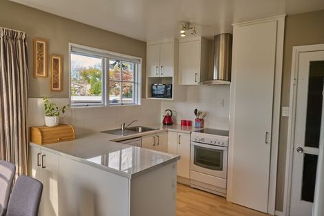 Photo of property in 2/63 Wychbury Street, Spreydon, Christchurch, 8024