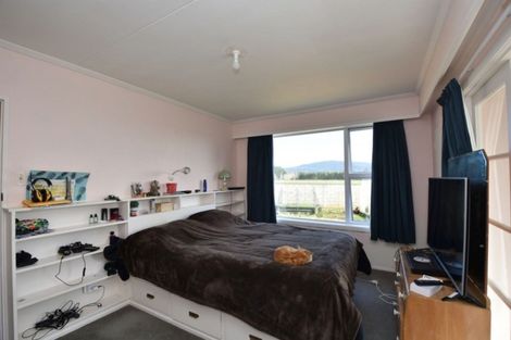 Photo of property in 80 Clitheroe Street, Otautau, 9610