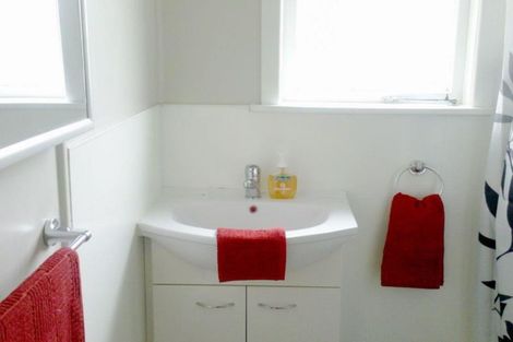 Photo of property in 2/60 Marne Road, Papakura, 2110