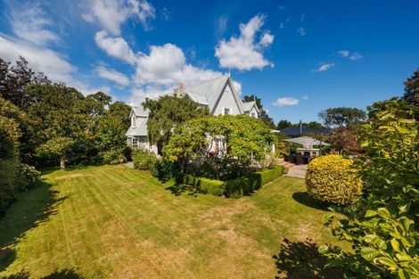 Photo of property in 15 Trent Avenue, Hokowhitu, Palmerston North, 4410