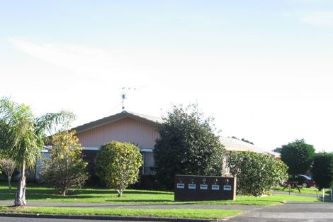 Photo of property in 1/83 Great South Road, Manurewa, Auckland, 2102