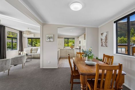 Photo of property in 17 Kent Street, Kingston, Athol, 9793