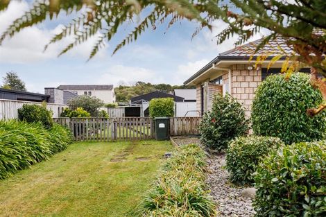 Photo of property in 6 Blennerville Close, Marton, 4710