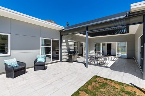 Photo of property in 33 Onslow Road, Lake Hayes, Queenstown, 9304