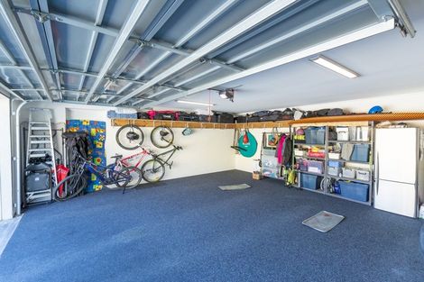 Photo of property in 33 Onslow Road, Lake Hayes, Queenstown, 9304