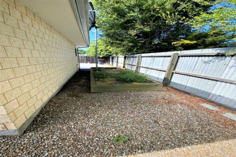 Photo of property in 4a Pinehurst Crescent, Russley, Christchurch, 8042