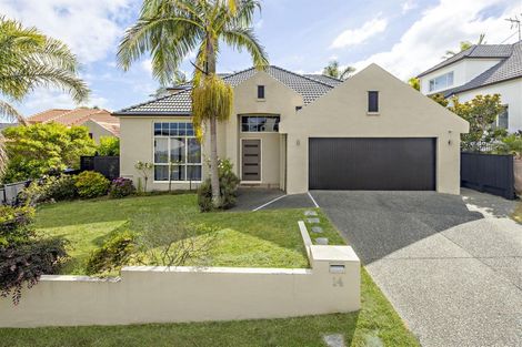 Photo of property in 14 Brooke Ridge Rise, East Tamaki Heights, Auckland, 2016