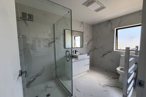 Photo of property in 10a Mantra Road, Massey, Auckland, 0614