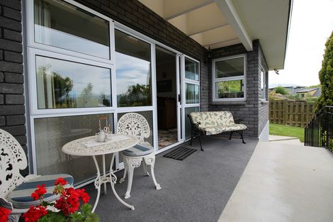 Photo of property in 18 Craig Place, Bridge Hill, Alexandra, 9320