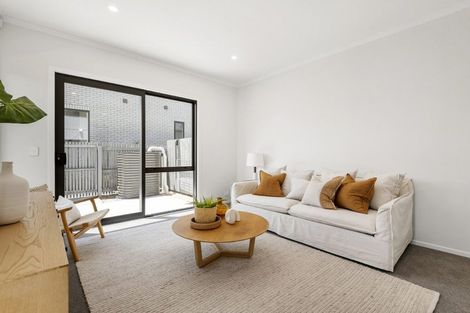 Photo of property in 4/17 Samuel Marsden Place, Whenuapai, Auckland, 0618