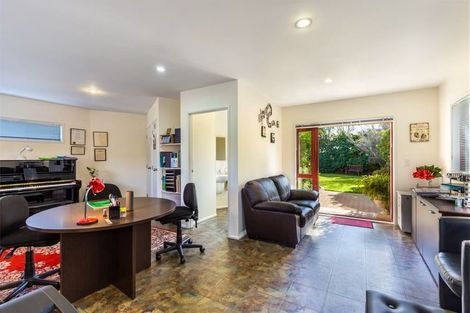 Photo of property in 89 Arrowsmith Avenue, Waipahihi, Taupo, 3330