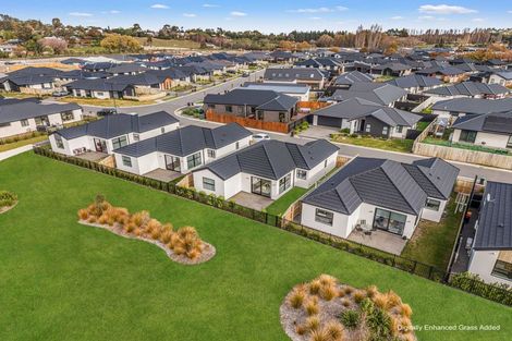 Photo of property in 6 Riroriro Lane, Halswell, Christchurch, 8025