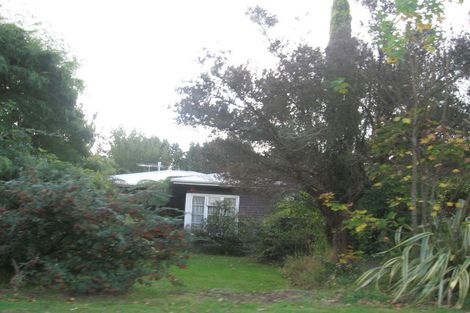 Photo of property in 25 Poole Crescent, Wainuiomata, Lower Hutt, 5014