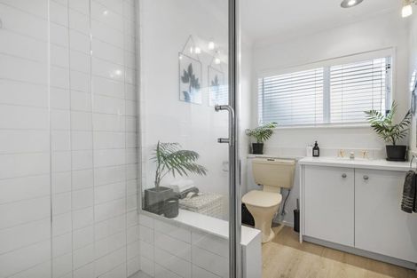 Photo of property in 2/36 Nihill Crescent, Mission Bay, Auckland, 1071