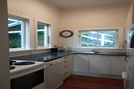 Photo of property in 24 Raroa Road, Kelburn, Wellington, 6012