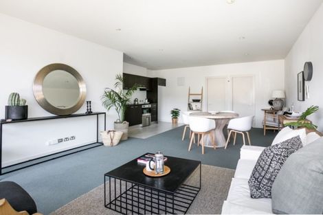 Photo of property in The Terraces, 5/9 Humber Street, Pandora, Napier, 4110