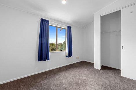 Photo of property in 8e/20 Ian Marwick Place, Birkenhead, Auckland, 0626