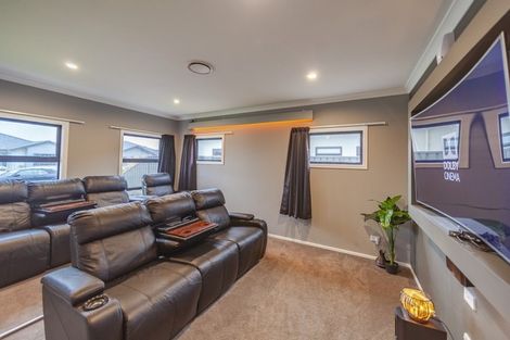 Photo of property in 24 Pukaki Place, Poraiti, Napier, 4112