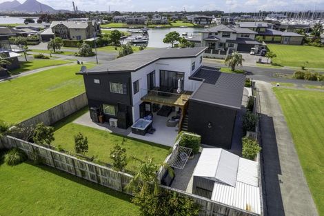 Photo of property in 14 Mariners Haven, One Tree Point, 0118